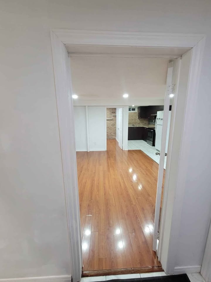 2 Bedroom Basement for Rent - photo 2