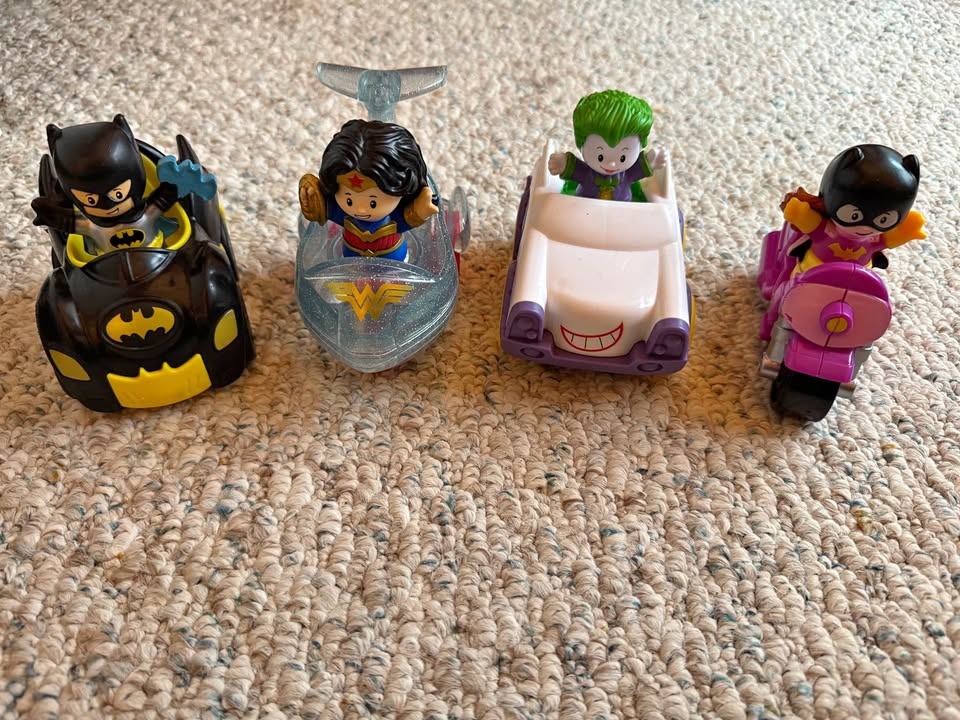 Little People Superheroes and cars