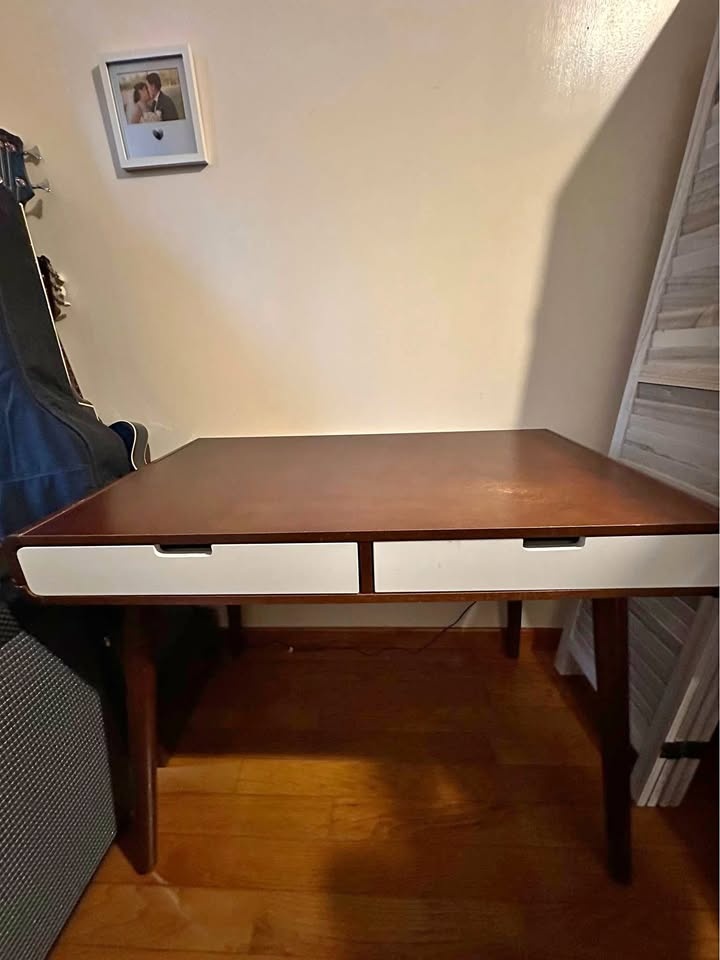 Wood desk