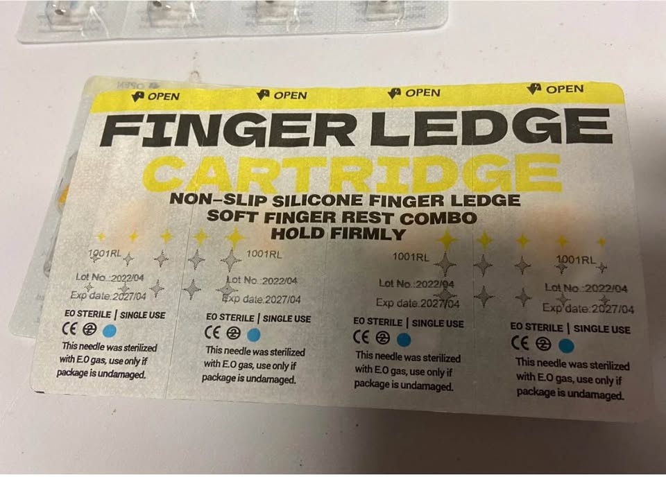 New Finger Ledge Cartridge Tattoo Needles 1001RL - photo 2