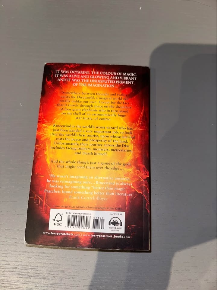 The Colour of Magic - Terry Pratchet - photo 2