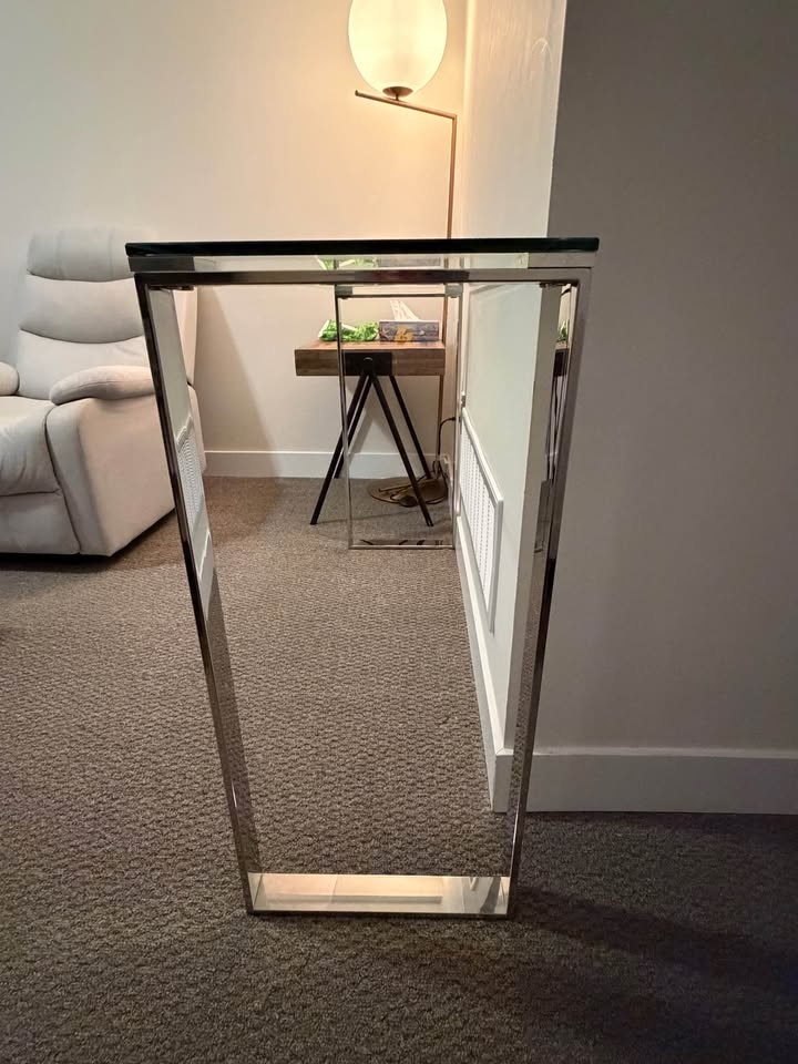 Modern Glass Console Table - photo 2