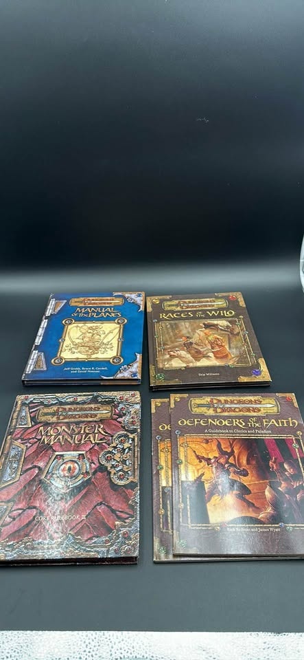 Dungeons & Dragons Books (Various Editions & Adventures) - photo 4