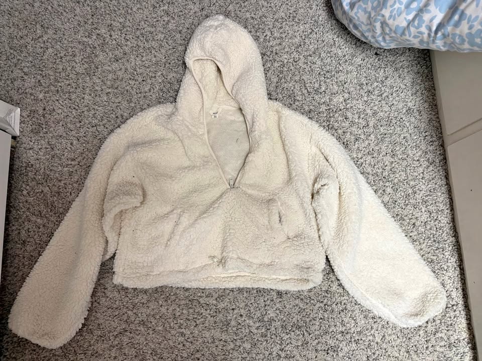 Aero Sweater