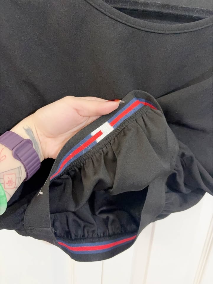 Tommy Hilfiger Black Crop Top Sz 6 - photo 4