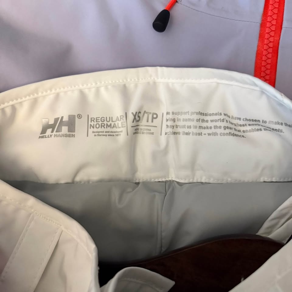 Helly Hansen Legendary Insulated Ski Pants, XS - photo 3