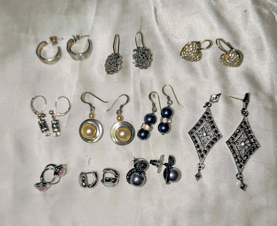Vintage 925 Silver Ladies Earrings thumbnail