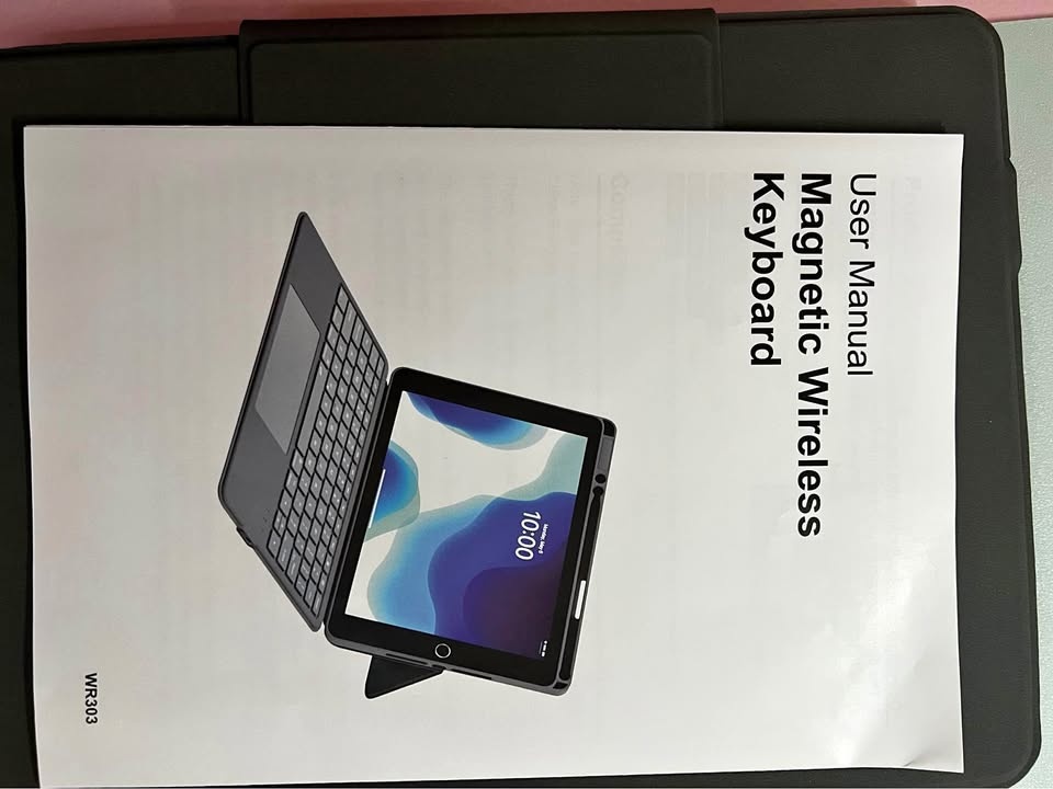 Magnetic Wireless Keyboard for iPad Air 11 Inch Case