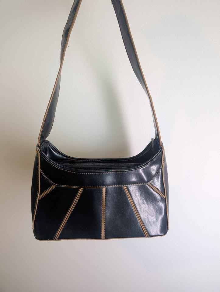 Small Black Purse - photo 3