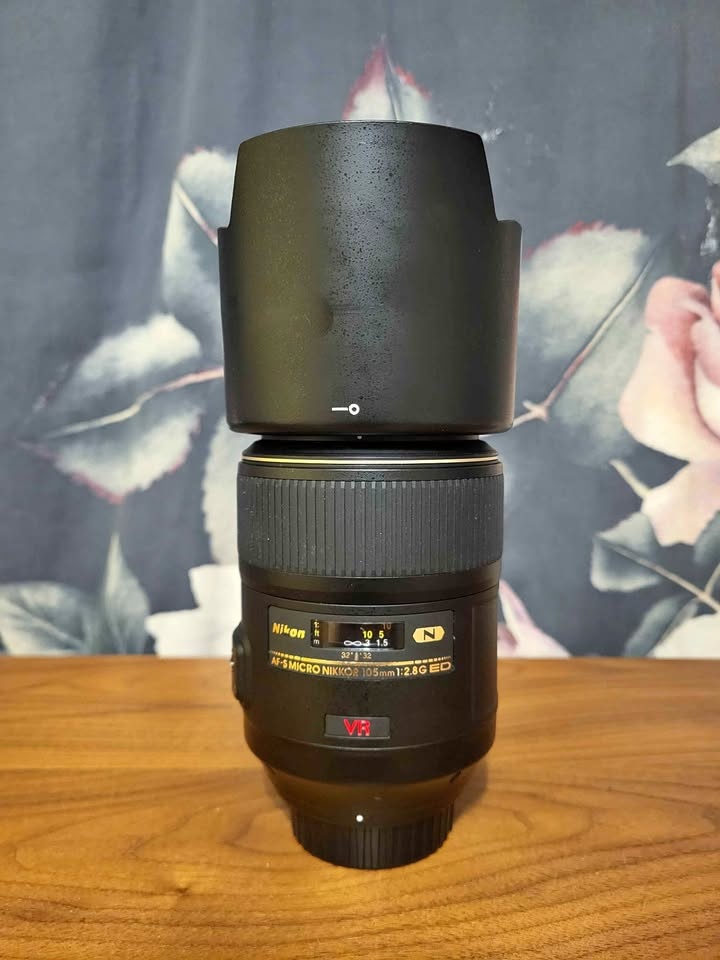 Nikon AF-S Micro 105mm f/2.8 VR Macro Lens