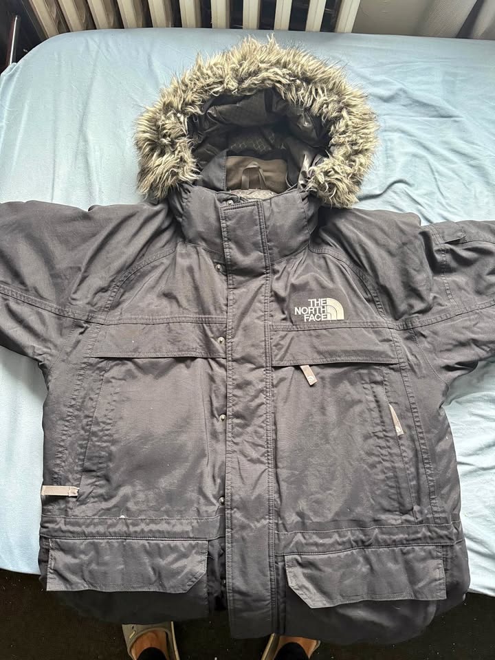 The North Face Men’s Parka Jacket – Size M – Authentic