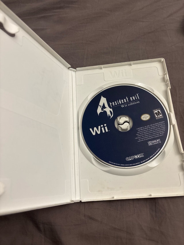 Resident Evil 4 Wii Disc Only - photo 2