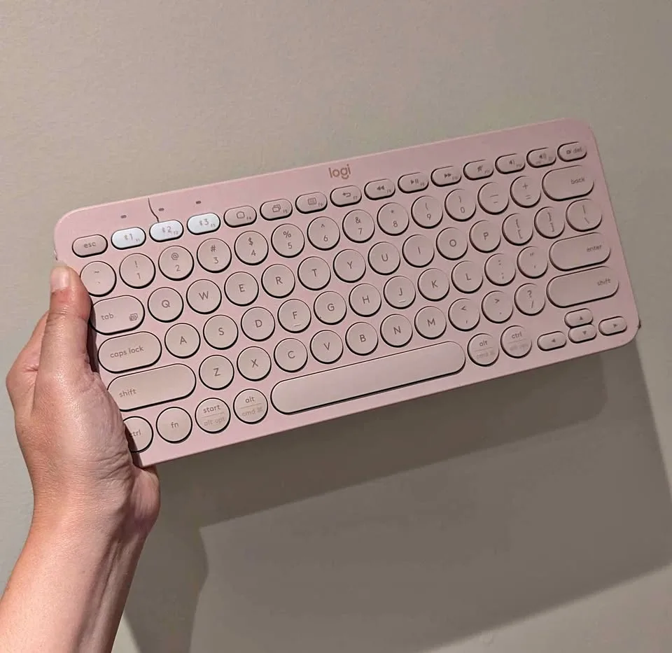 Logitech K380 Bluetooth Keyboard - Rose Pink 🌸 thumbnail