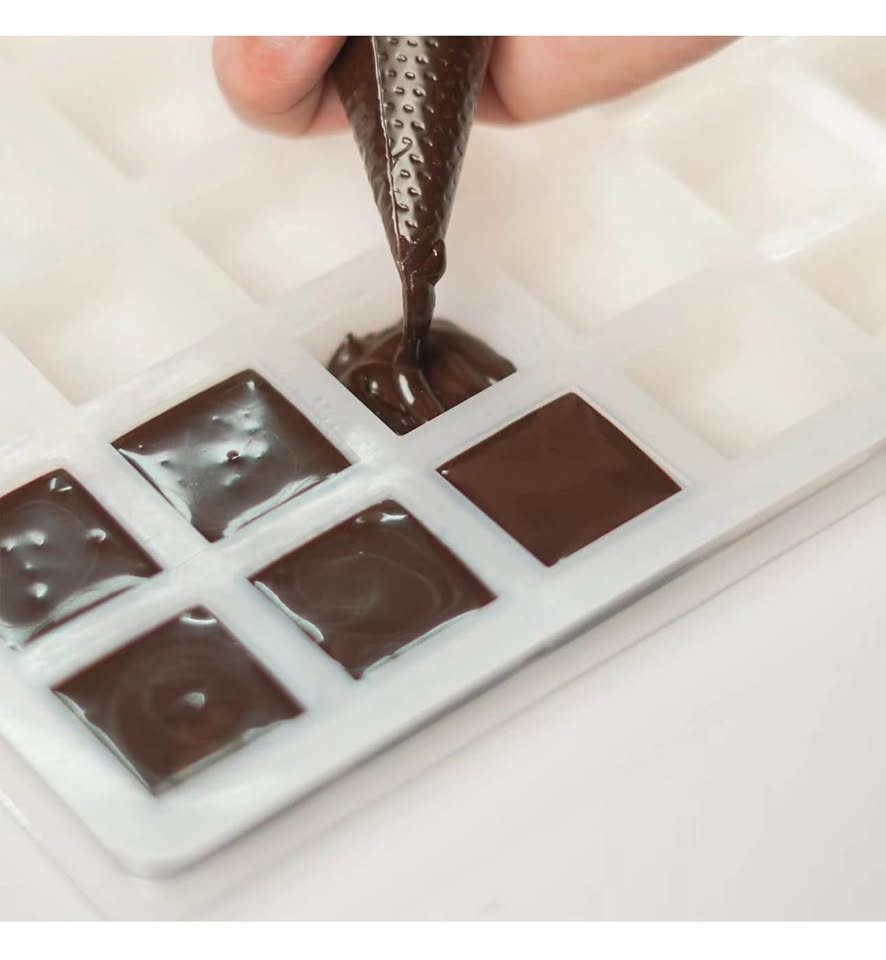 64-Cavity Square Caramel Candy Silicone Molds - photo 2
