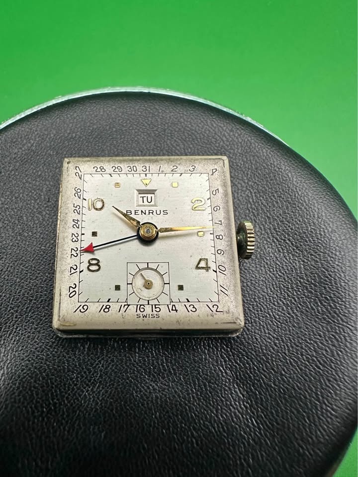 Rare Vintage Benrus Square Triple Calendar Watch | Runs Great - photo 5
