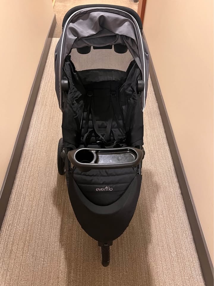 Evenflo Folio3 Lightweight Stroll & Jog Travel