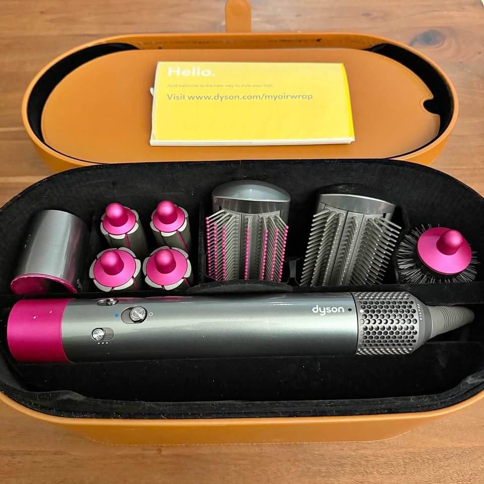 Dyson Airwrap Styler Complete