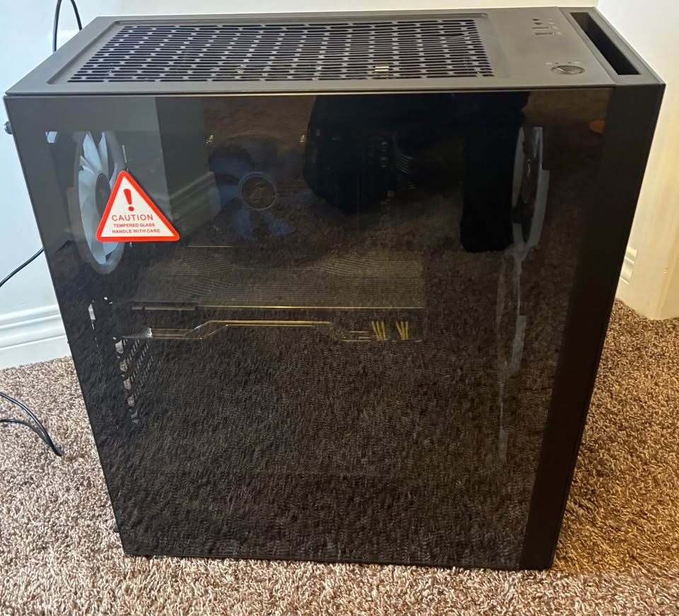 iBUYPOWER Gaming PC w/ TITAN RTX, ASUS Monitor & Keyboard - photo 2