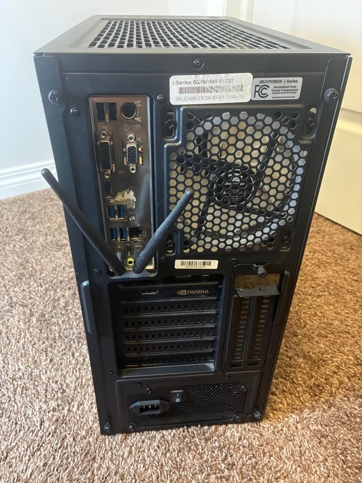 iBUYPOWER Gaming PC w/ TITAN RTX, ASUS Monitor & Keyboard - photo 4
