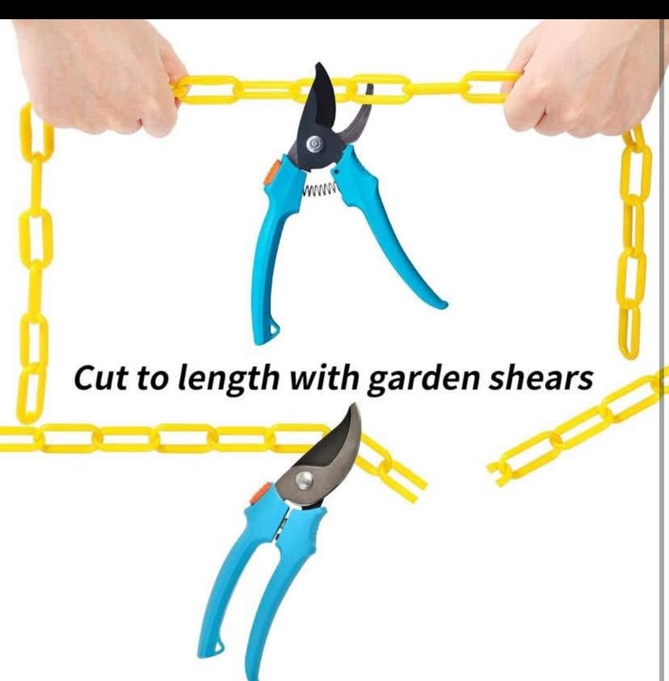 Brand new 200ft yellow plastic chain - photo 3