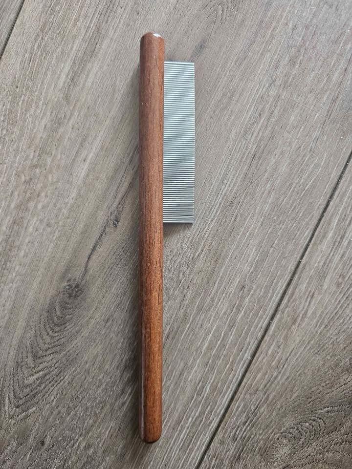 Pet grooming brush - photo 2