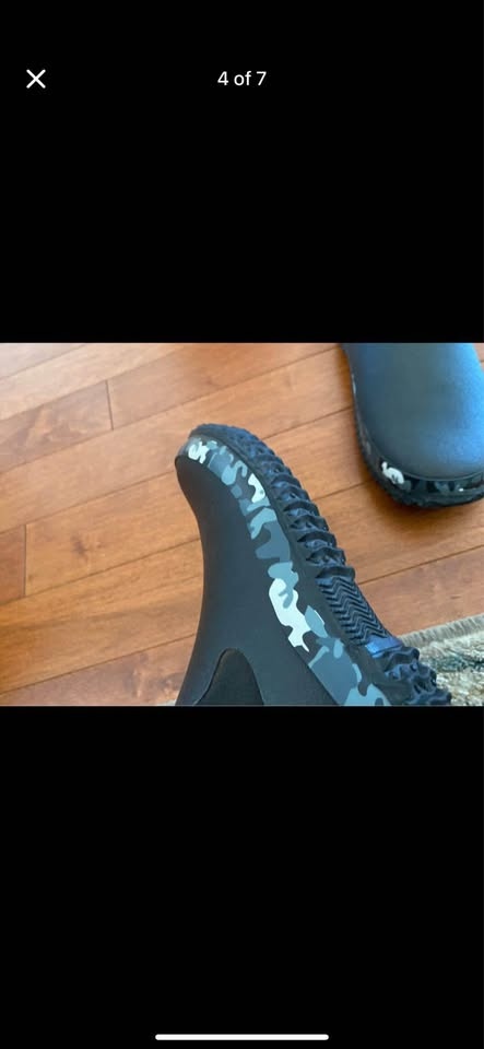 Brand new outdoor/ gardening/ rain shoes - photo 4