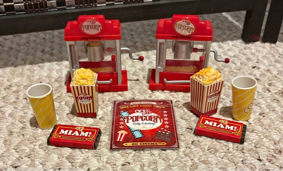 Our Generation OG Cinema / Movie Night Set - American Girl