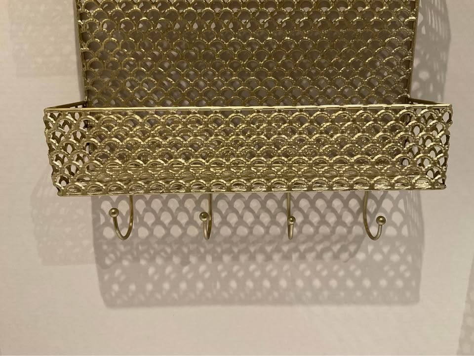 Gold Metal Wall Organizer With Hooks - photo 4