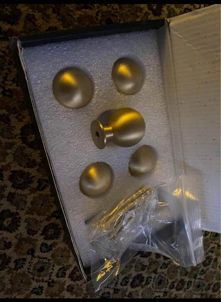 5 Pack Solid Brass Cabinet Knobs - Brushed Gold