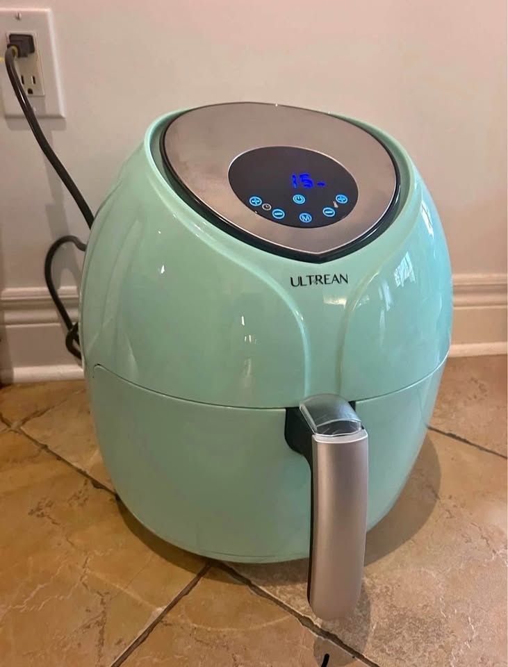 Brand new Cook-book certified Ultrean air fryer