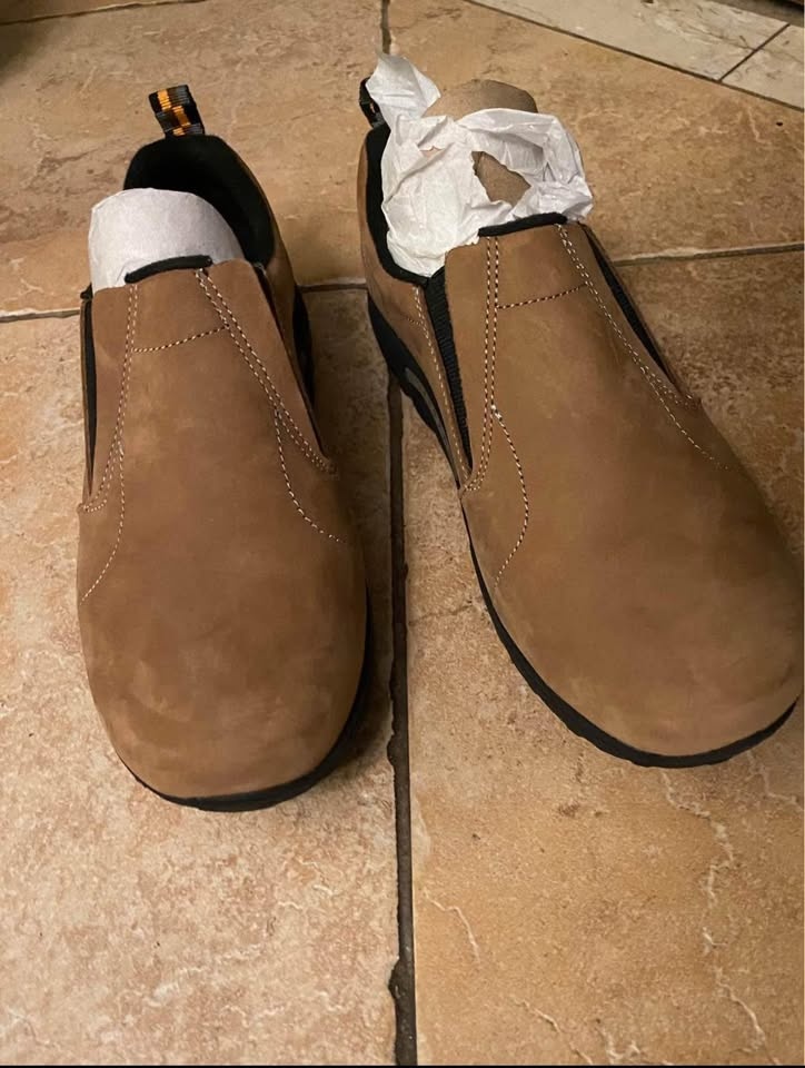 Brand new Merrell Kids Boys Jungle Moc Kids Hiking Sneaker