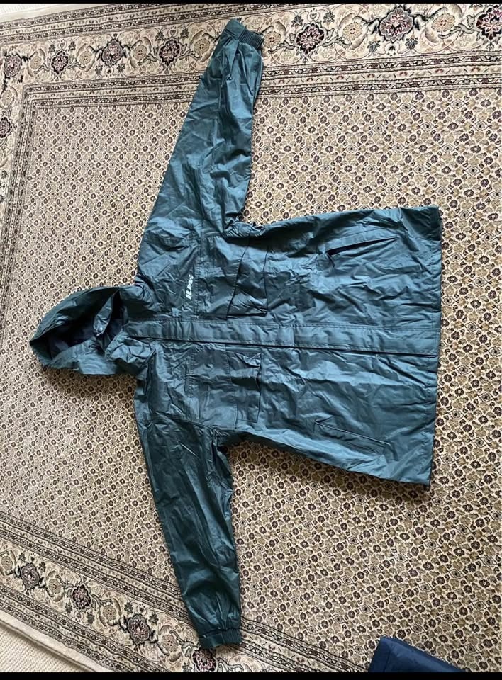 Brand new motorcycle waterproof rain coat - photo 3