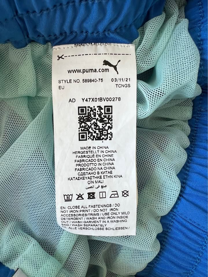 Puma Joggers in blue with pink and light blue details - photo 4