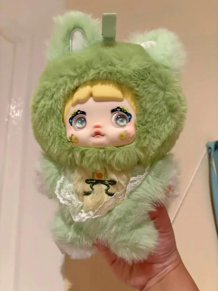 Nommi, Miniso and Jellycat plushes thumbnail