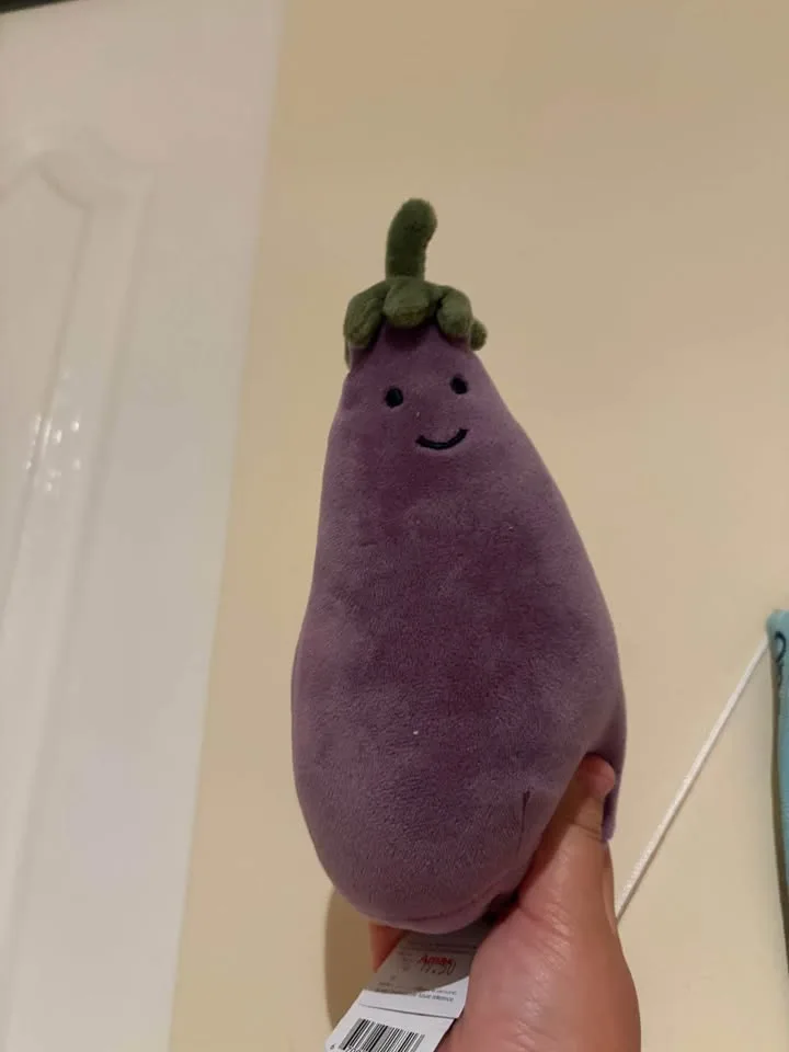 Nommi, and Miniso plushes image indicator(2)