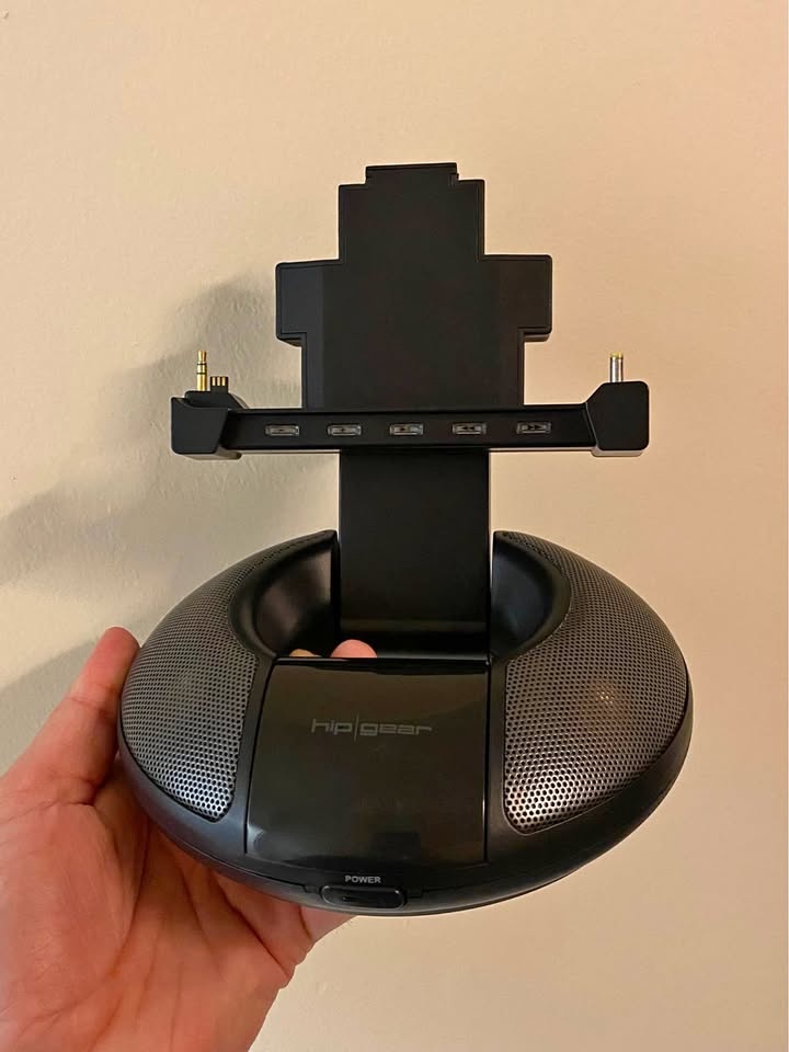 Hip Gear PSP Stereo Station Plus