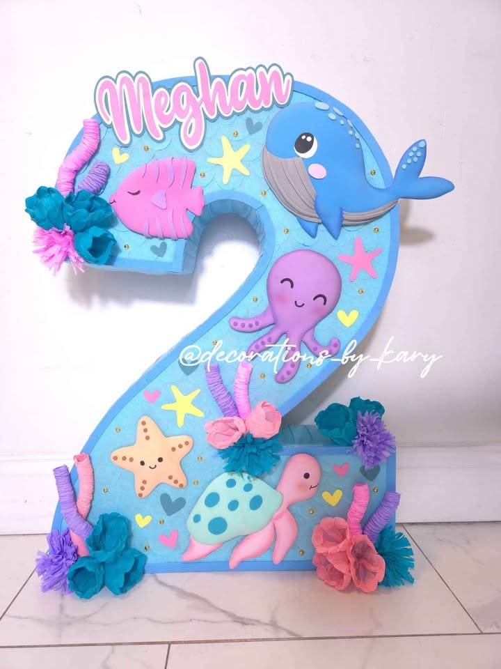 Custom Piñatas - photo 2