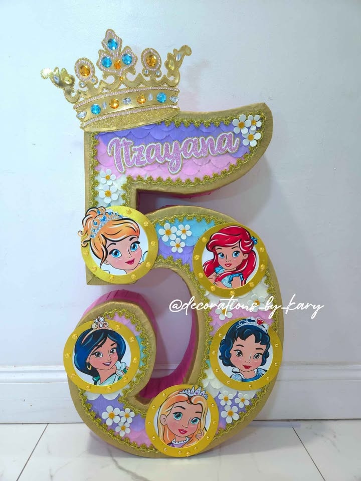 Custom Piñatas - photo 2