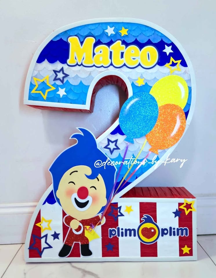 Custom Piñatas