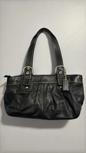 Authentic Coach Soho Pleated Black Leather Shoulder Bag - photo 2