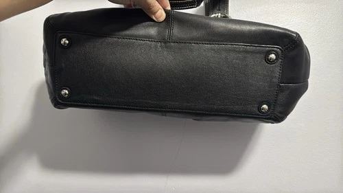 Authentic Coach Soho Pleated Black Leather Shoulder Bag - photo 4