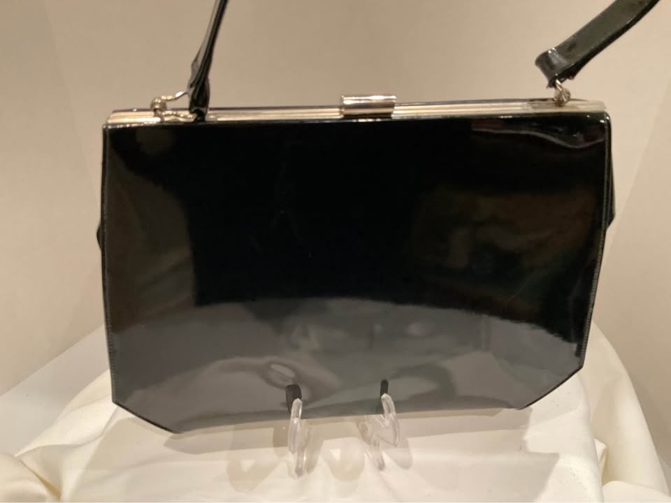 Vintage Black Patent Leather Top Handle Handbag 1940s-1950s - photo 2