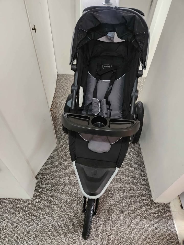 Graco Jogger and Car Seat - photo 3