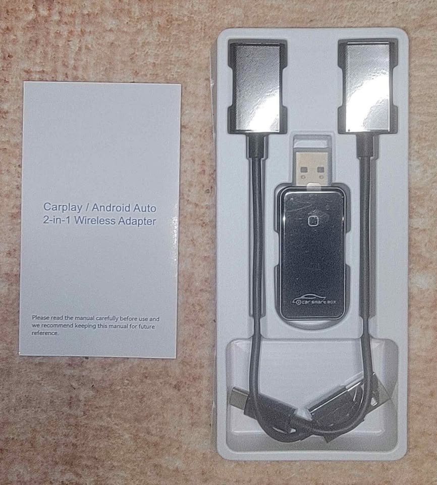 Wireless CarPlay / Android Auto Adapter