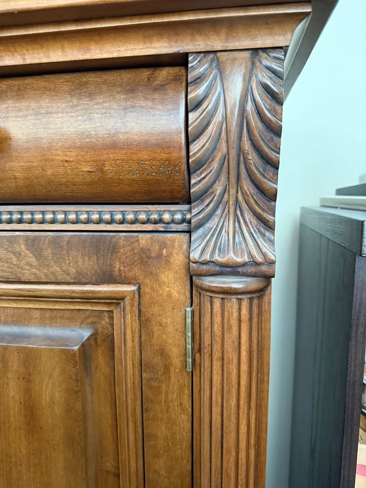 Gentleman's Chest/dresser - Pennsylvania House Cherry - photo 2