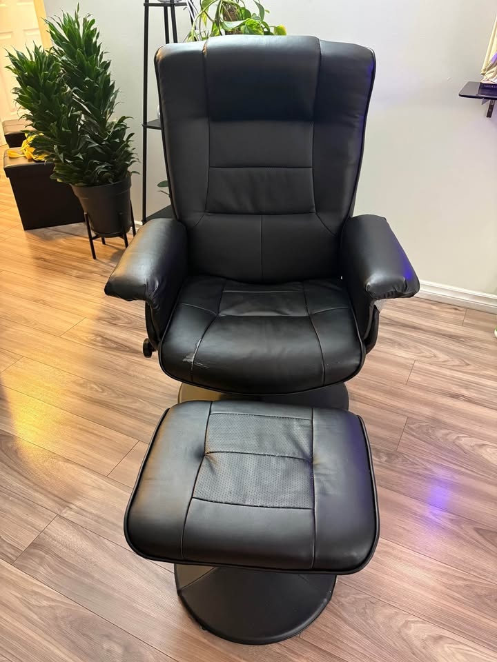 Black Swivel Manual Recliner Chair with Separate Footrest - photo 3