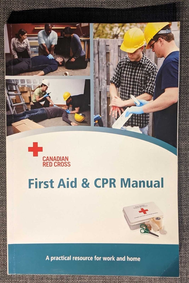 [Free] Canadian Red Cross - First Aid and CPR Manual (2011)