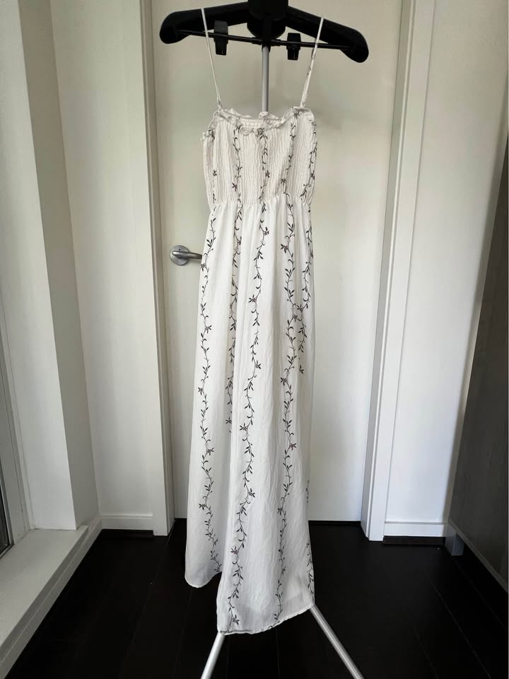 SADIE AND SAGE WHITE FLORAL MAXI DRESS - photo 2