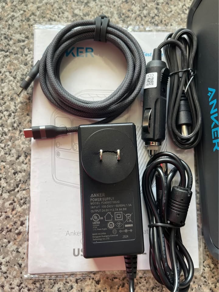 Anker 521 Power Bank (256Wh) - photo 2