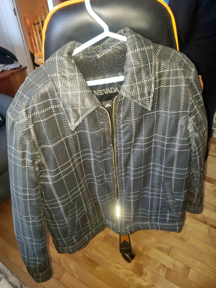 BOYS MEDIUM NEVADA WINTER COAT